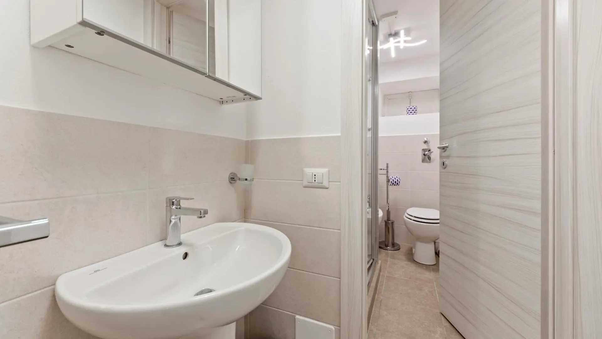 Bwr - Apartments Near Mico, Alberti Milan 0*,  Italie