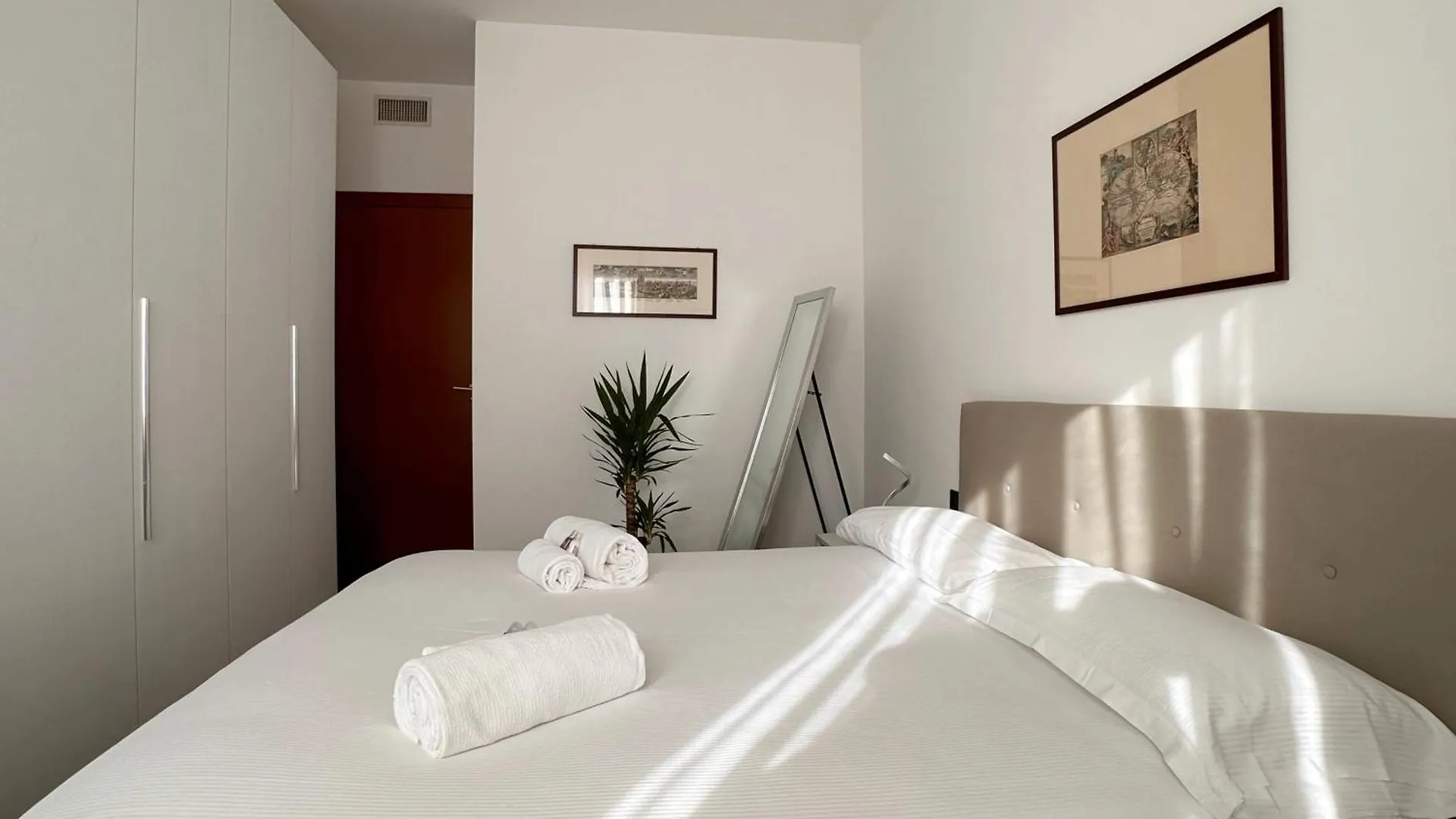Bwr - Apartments Near Mico, Alberti Milan