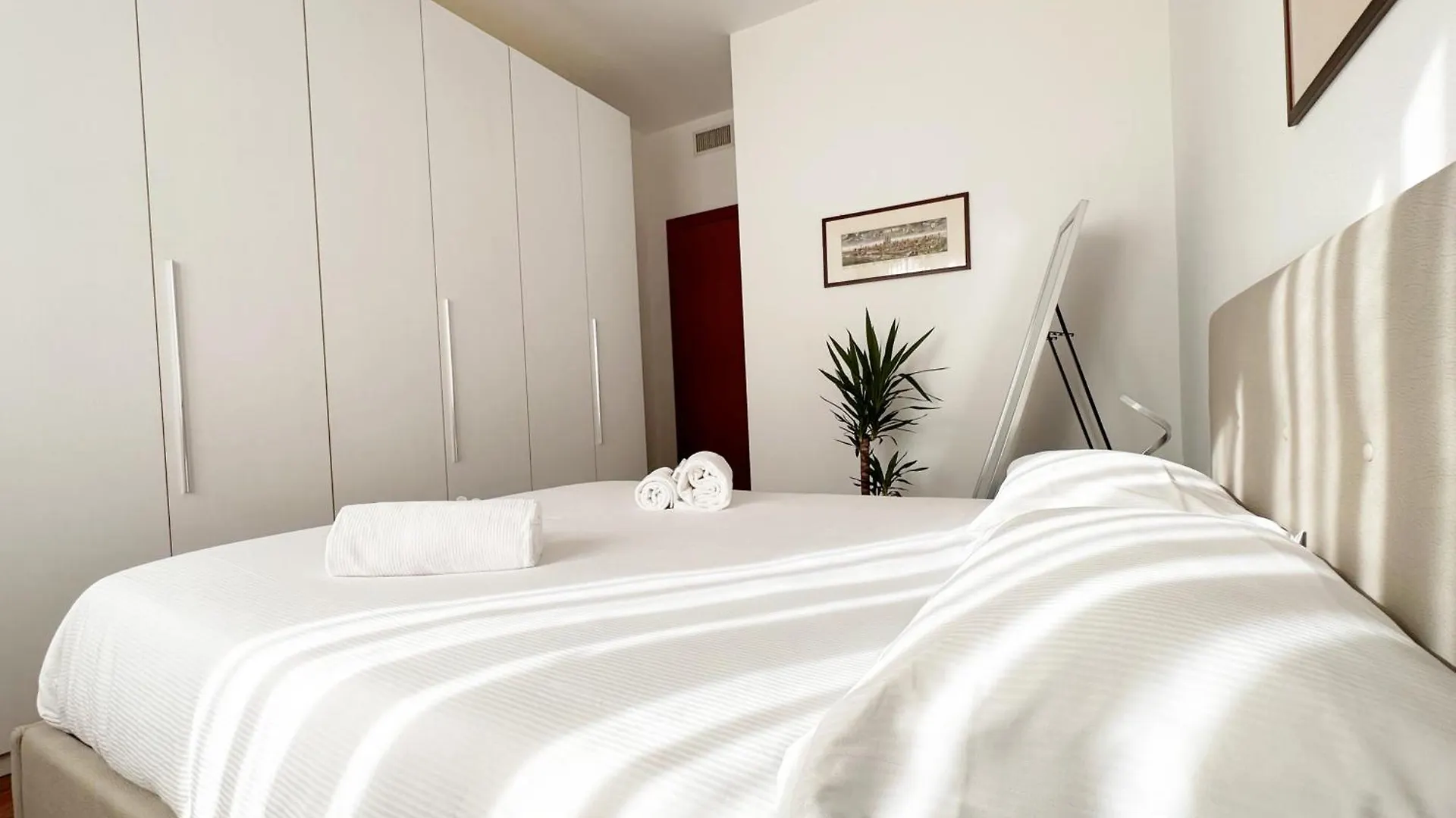 Bwr - Apartments Near Mico, Alberti Milan